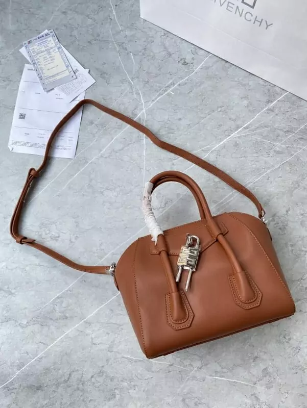 givenchy aaa qualite sac a main  pour femme s_10311534